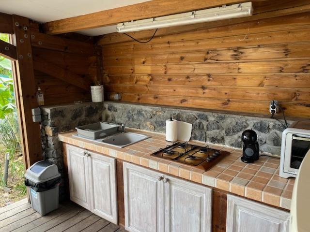 La Bananeraie Apt 35M2 Piscine Jardin Tropical Parking Prive Сен-Лё Экстерьер фото
